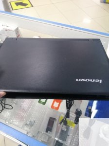 Ноутбук HP Celeron 2gb ОЗУ