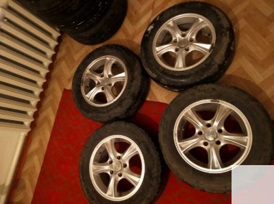 205/65 R15